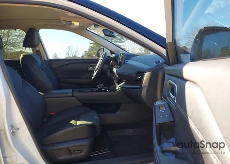 2024 Nissan Rogue Platinum Intelligent Awd из США, поврежденный, VIN JN8BT3DD3RW452036